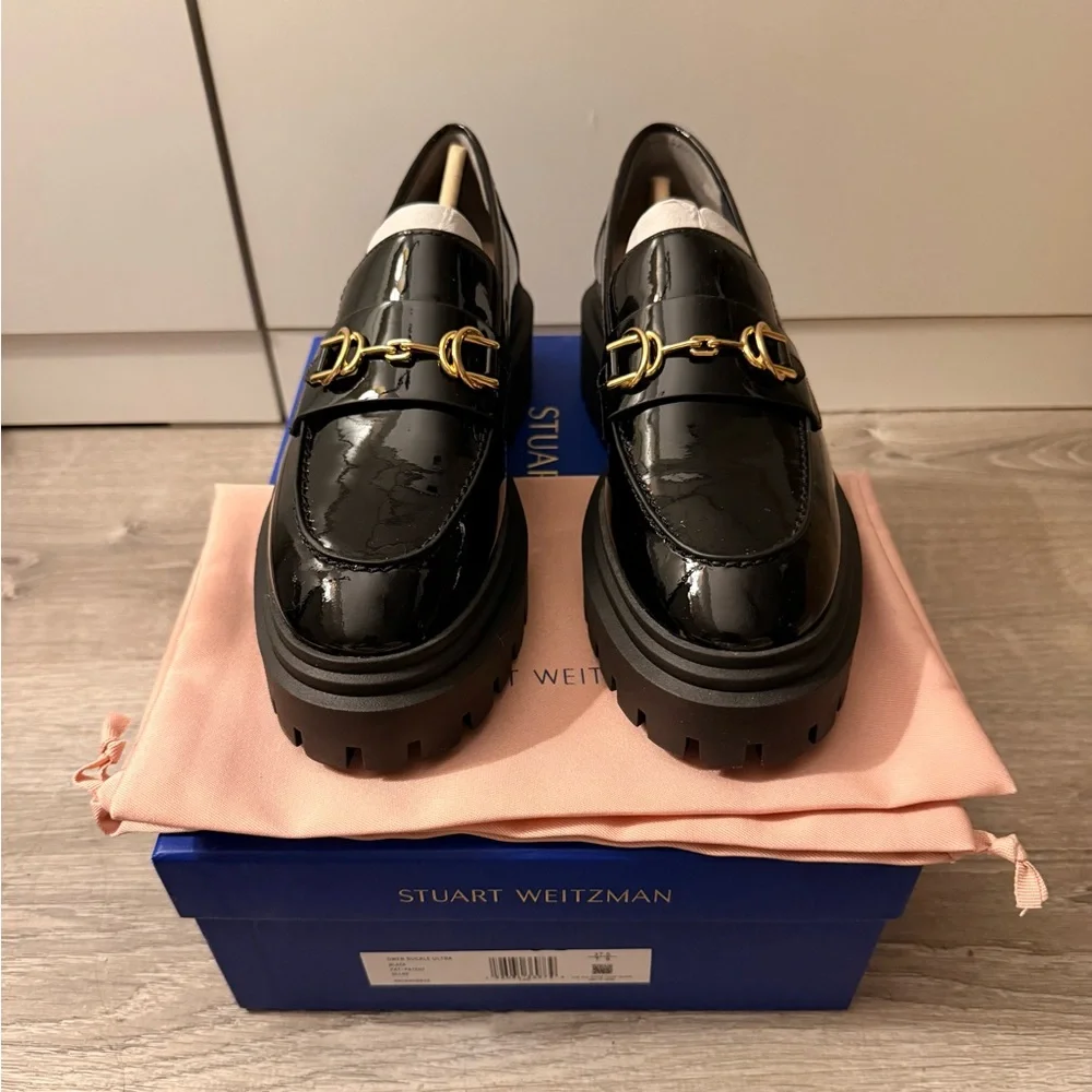 Stuart Weizmann Owen Buckle Ultra Lug Loafer - Black Patent - Picture 2 of 12